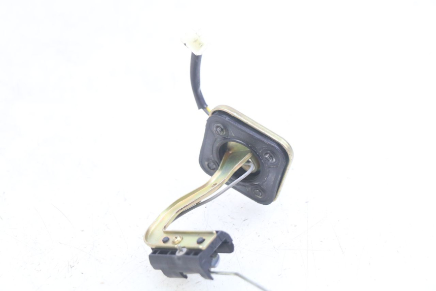 photo de JAUGE RESERVOIR ESSENCE PEUGEOT KISBEE 2T 50 (2010 - 2017) - Détail de la pièce