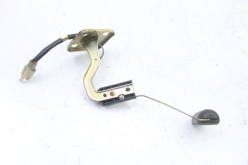 photo de JAUGE RESERVOIR ESSENCE PEUGEOT KISBEE 2T 50 (2010 - 2017) - Zoom état d’usage