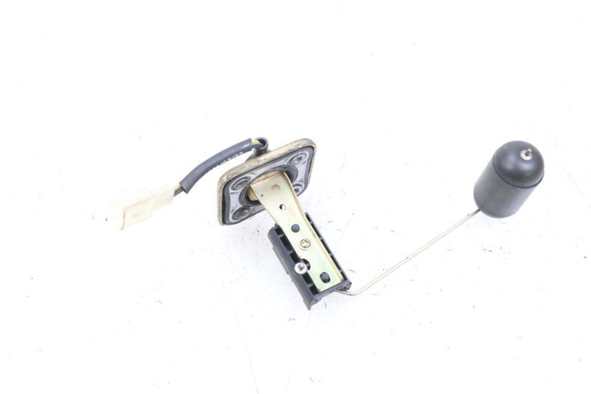 photo de JAUGE RESERVOIR ESSENCE PEUGEOT KISBEE 4T 50 (2010 - 2017) - Autre angle de vue