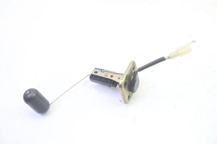 photo de JAUGE RESERVOIR ESSENCE PEUGEOT KISBEE 4T 50 (2010 - 2017) - Détail de la pièce