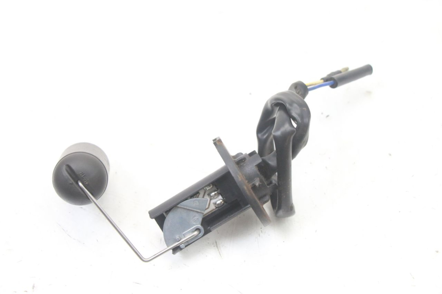 photo de JAUGE RESERVOIR ESSENCE KYMCO DINK 4T 50 (2007 - 2018) - Zoom état d’usage