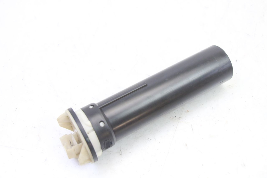 photo de JAUGE RESERVOIR ESSENCE PIAGGIO LIBERTY 4T 50 (2009 - 2015) - Zoom état d’usage