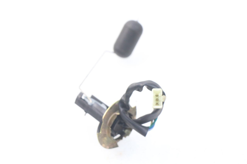 photo de JAUGE RESERVOIR ESSENCE KYMCO LIKE 4T 50 (2009 - 2018) - Détail de la pièce