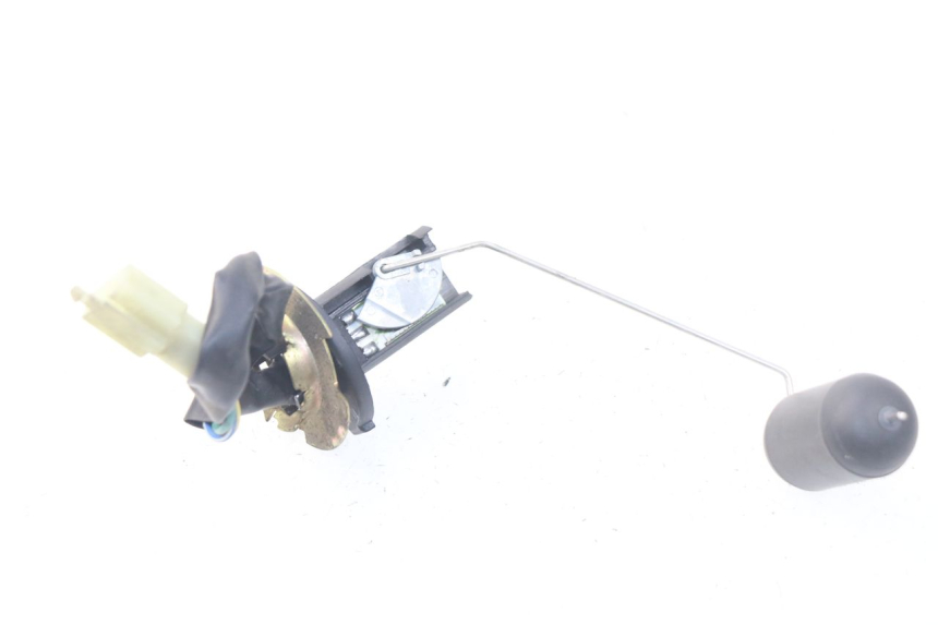 photo de JAUGE RESERVOIR ESSENCE KYMCO LIKE 4T 50 (2009 - 2018) - Zoom état d’usage