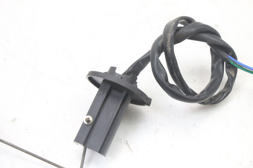 photo de JAUGE RESERVOIR ESSENCE MASH CITY 4T 50 (2018 - 2020) - Zoom état d’usage