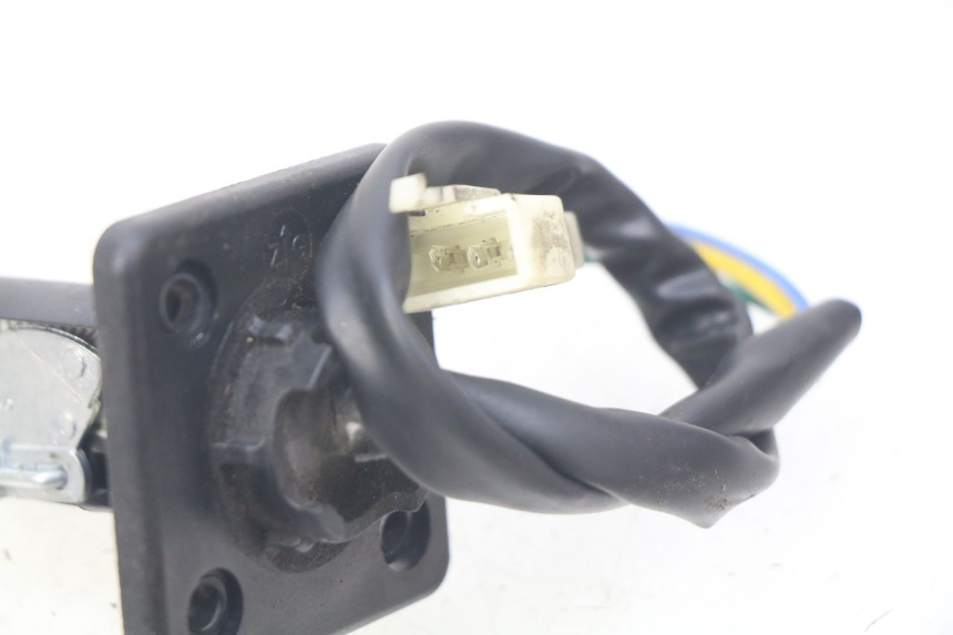 photo de JAUGE RESERVOIR ESSENCE JM MOTORS MIA 50 (2017 - 2020) - Autre angle de vue