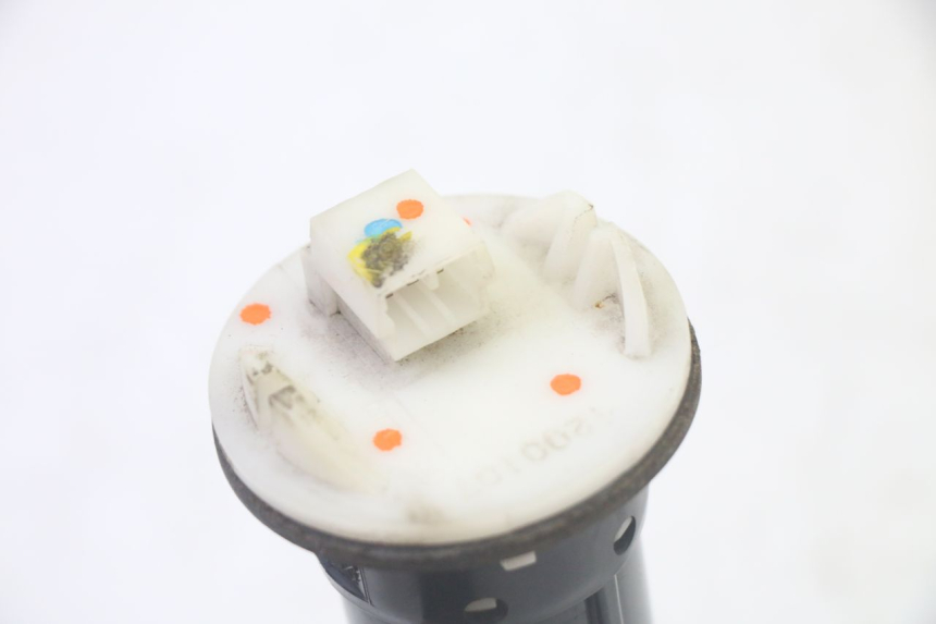 photo de JAUGE RESERVOIR ESSENCE PIAGGIO MP3 LT 300 (2010 - 2016) - Zoom état d’usage