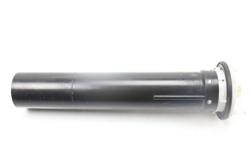 photo de JAUGE RESERVOIR ESSENCE PIAGGIO MP3 500 (2014 - 2017) - Autre angle de vue