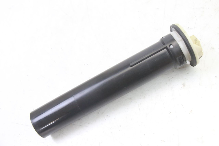 photo de JAUGE RESERVOIR ESSENCE PIAGGIO MP3 500 (2011 - 2015) - Autre angle de vue