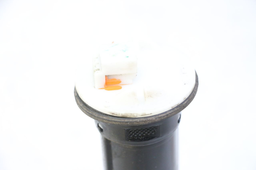 photo de JAUGE RESERVOIR ESSENCE PIAGGIO MP3 RL 250 (2006 - 2010) - Autre angle de vue