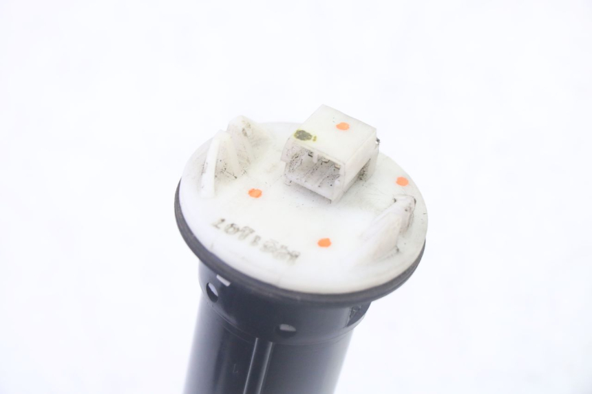 photo de JAUGE RESERVOIR ESSENCE PIAGGIO MP3 500 (2011 - 2015) - Zoom état d’usage