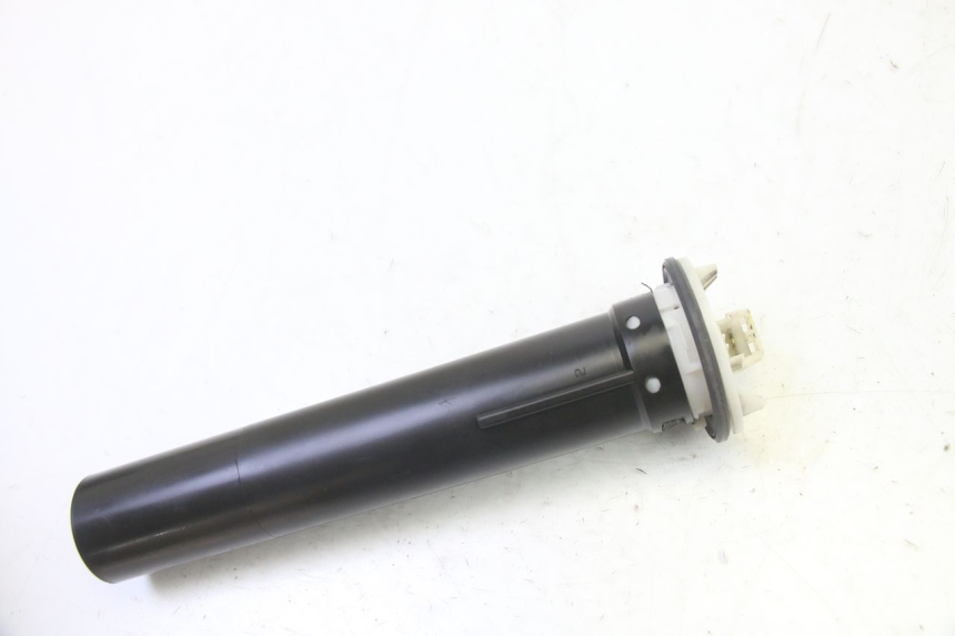 photo de JAUGE RESERVOIR ESSENCE PIAGGIO MP3 125 (2006 - 2014) - Vue principale