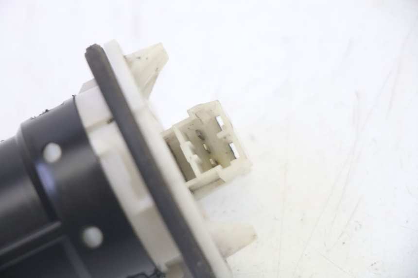 photo de JAUGE RESERVOIR ESSENCE PIAGGIO MP3 125 (2006 - 2014) - Détail de la pièce