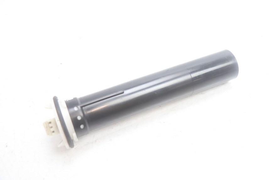 photo de JAUGE RESERVOIR ESSENCE PIAGGIO MP3 500 (2016 - 2018) - Zoom état d’usage