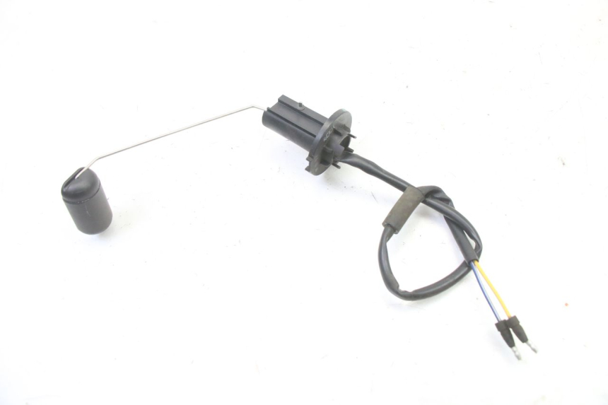 photo de JAUGE RESERVOIR ESSENCE KYMCO LIKE 4T 50 (2019 - 2025) - Zoom état d’usage