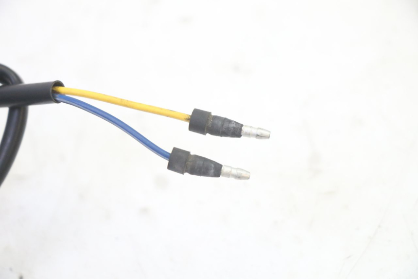 photo de JAUGE RESERVOIR ESSENCE KYMCO LIKE 4T 50 (2019 - 2025) - Gros plan technique