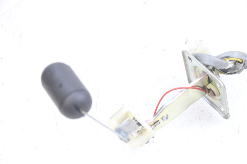 photo de JAUGE RESERVOIR ESSENCE PIAGGIO NEW TYPHOON 50 (2018 - 2021) - Détail de la pièce