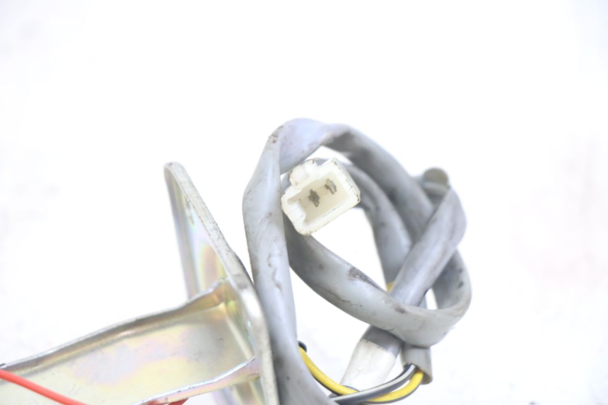 photo de JAUGE RESERVOIR ESSENCE PIAGGIO NEW TYPHOON 50 (2018 - 2021) - Zoom état d’usage