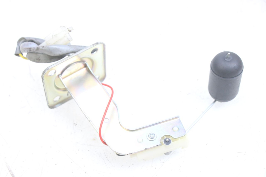 photo de JAUGE RESERVOIR ESSENCE PIAGGIO NEW TYPHOON 50 (2018 - 2021) - Autre angle de vue