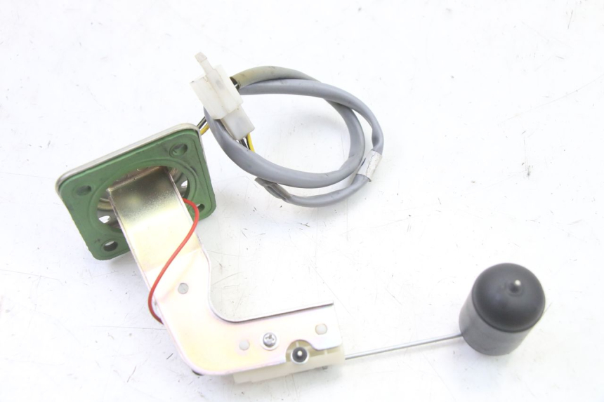 photo de JAUGE RESERVOIR ESSENCE PIAGGIO NEW TYPHOON 50 (2018 - 2021) - Détail de la pièce