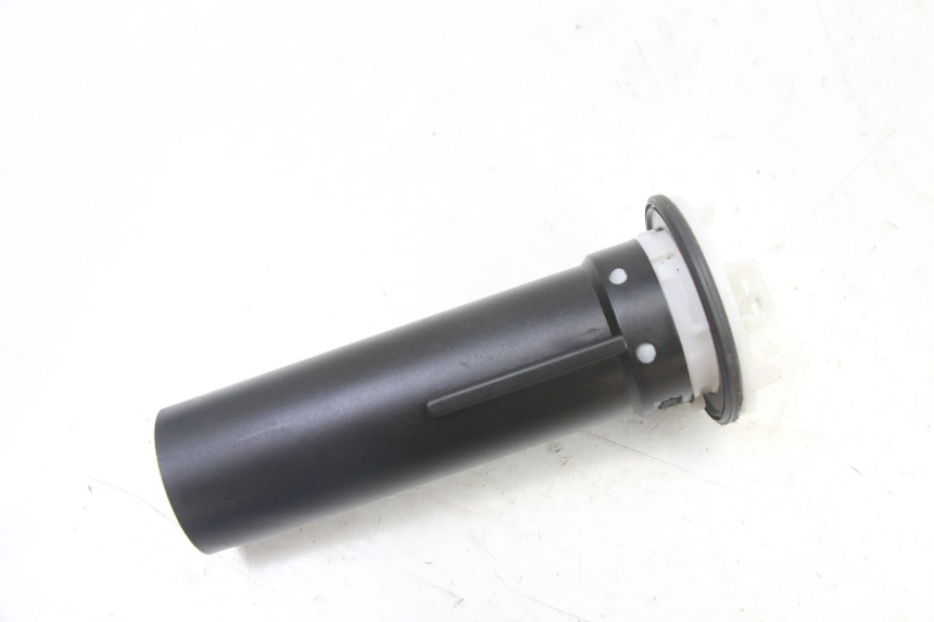 photo de JAUGE RESERVOIR ESSENCE PIAGGIO NRG POWER PUREJET 50 (2018 - 2021) - Vue principale