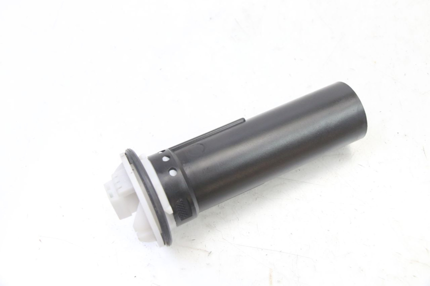 photo de JAUGE RESERVOIR ESSENCE PIAGGIO NRG POWER PUREJET 50 (2018 - 2021) - Zoom état d’usage