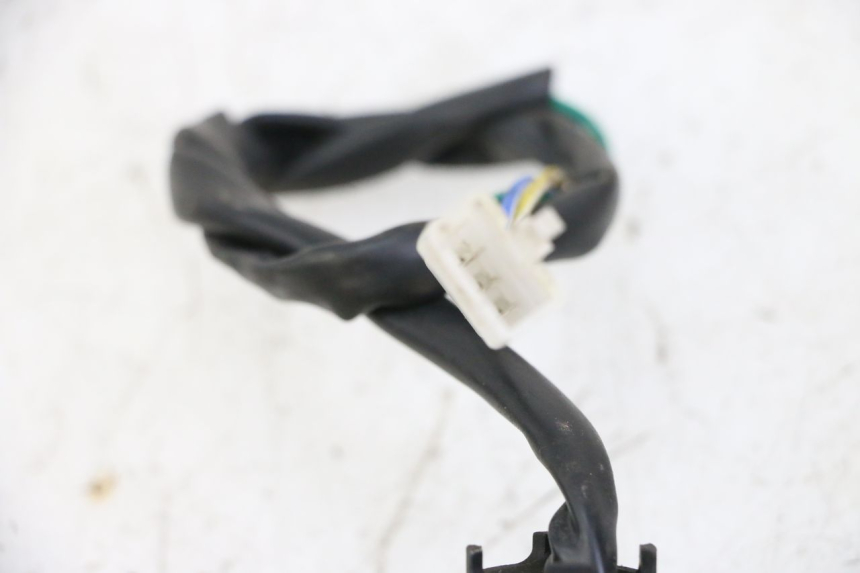 photo de JAUGE RESERVOIR ESSENCE JM MOTORS OLDIES GT 4T 50 (2018 - 2025) - Autre angle de vue