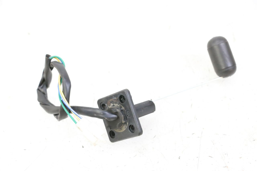 photo de JAUGE RESERVOIR ESSENCE JM MOTORS OLDIES GT 4T 50 (2018 - 2025) - Gros plan technique