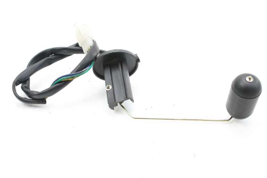 photo de JAUGE RESERVOIR ESSENCE NECO ONE 4T 50 (2011 - 2020) - Zoom état d’usage