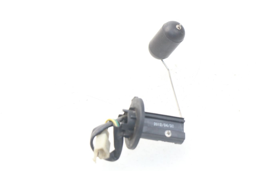 photo de JAUGE RESERVOIR ESSENCE SYM ORBIT 2 4T 50 (2008 - 2017) - Zoom état d’usage