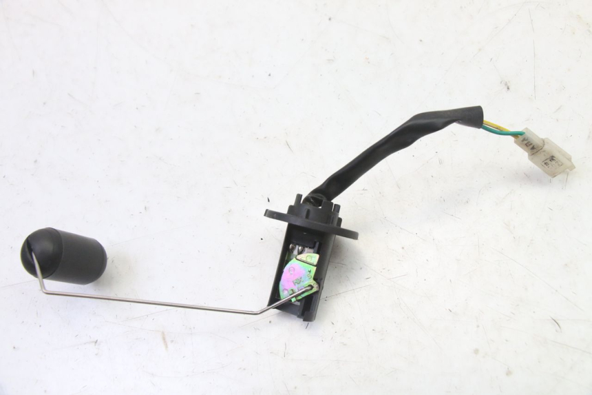 photo de JAUGE RESERVOIR ESSENCE SYM ORBIT 2 4T 50 (2008 - 2017) - Vue principale