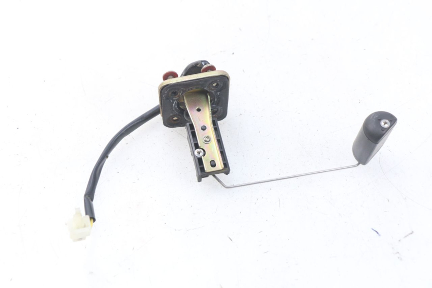 photo de JAUGE RESERVOIR ESSENCE SYM ORBIT III 3 4T 50 (2018 - 2021) - Zoom état d’usage