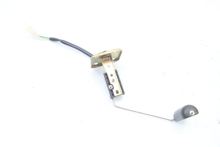 photo de JAUGE RESERVOIR ESSENCE SYM ORBIT III 3 4T 50 (2021 - 2025) - Zoom état d’usage