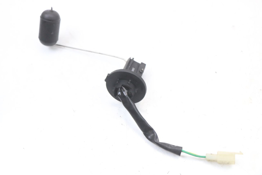 photo de JAUGE RESERVOIR ESSENCE SYM ORBIT 50 (2008 - 2010) - Détail de la pièce