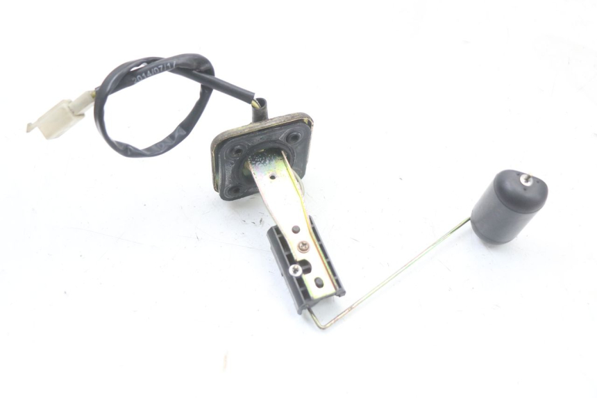 photo de JAUGE RESERVOIR ESSENCE PEUGEOT DJANGO 125 (2014 - 2017) - Zoom état d’usage