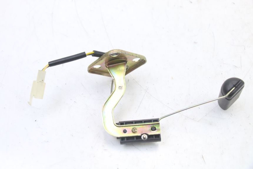 photo de JAUGE RESERVOIR ESSENCE PEUGEOT KISBEE 4T 50 (2018 - 2022) - Autre angle de vue