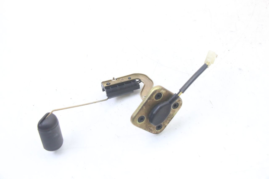 photo de JAUGE RESERVOIR ESSENCE PEUGEOT KISBEE 4T 50 (2010 - 2017) - Détail de la pièce