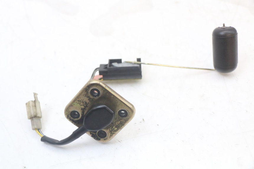 photo de JAUGE RESERVOIR ESSENCE PEUGEOT STREETZONE 4T 50 (2018 - 2023) - Détail de la pièce