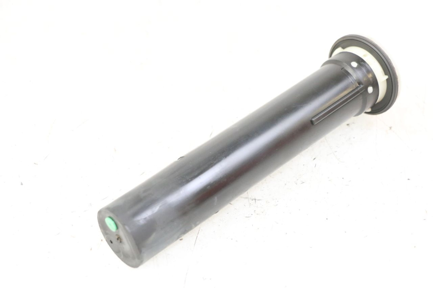 photo de JAUGE RESERVOIR ESSENCE PIAGGIO MP3 125 (2006 - 2014) - Vue principale