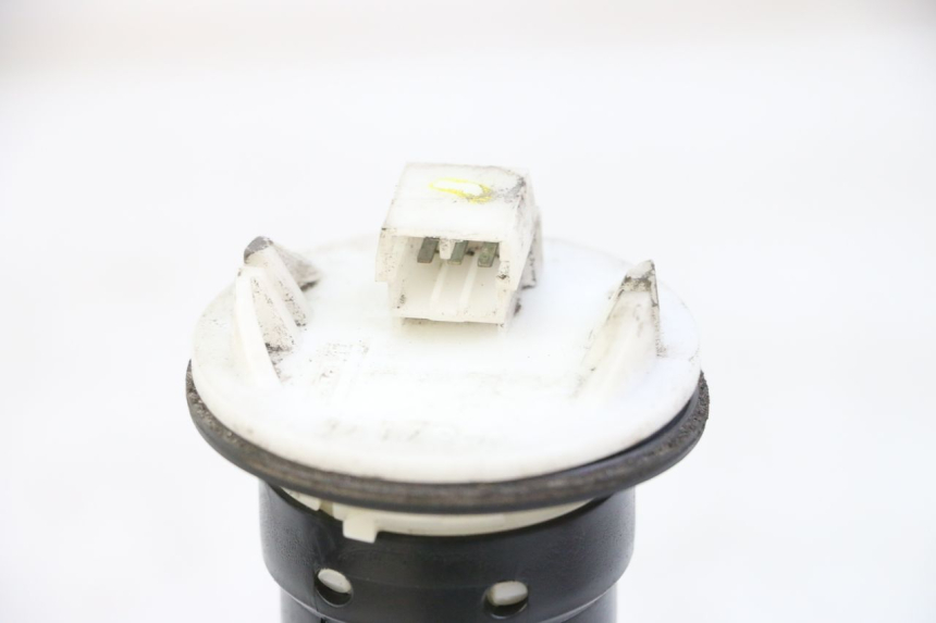 photo de JAUGE RESERVOIR ESSENCE PIAGGIO MP3 125 (2006 - 2014) - Vue d’ensemble