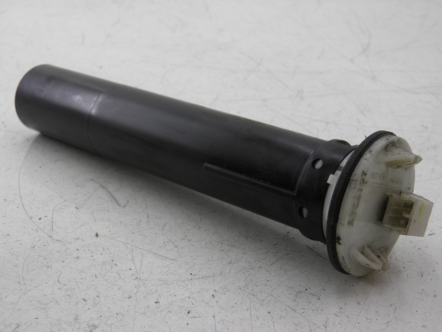 photo de JAUGE RESERVOIR ESSENCE PIAGGIO MP3 RL 125 (2006 - 2014) - Vue principale