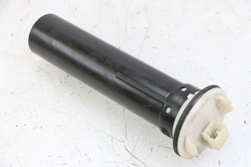 photo de JAUGE RESERVOIR ESSENCE PIAGGIO VESPA LX 150 (2005 - 2013) - Vue principale