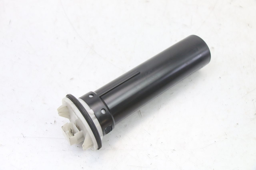 photo de JAUGE RESERVOIR ESSENCE PIAGGIO VESPA LX IE 125 (2010 - 2012) - Vue principale