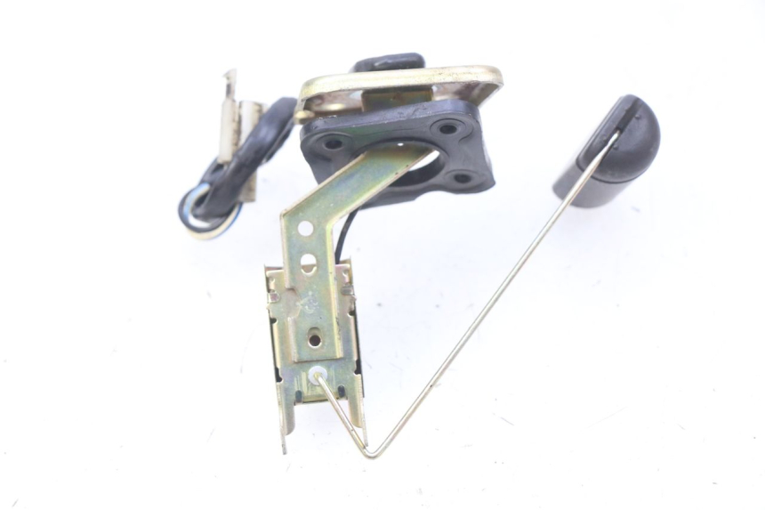 photo de JAUGE RESERVOIR ESSENCE RIDE RACE GT 2T 50 (2012 - 2017) - Zoom état d’usage