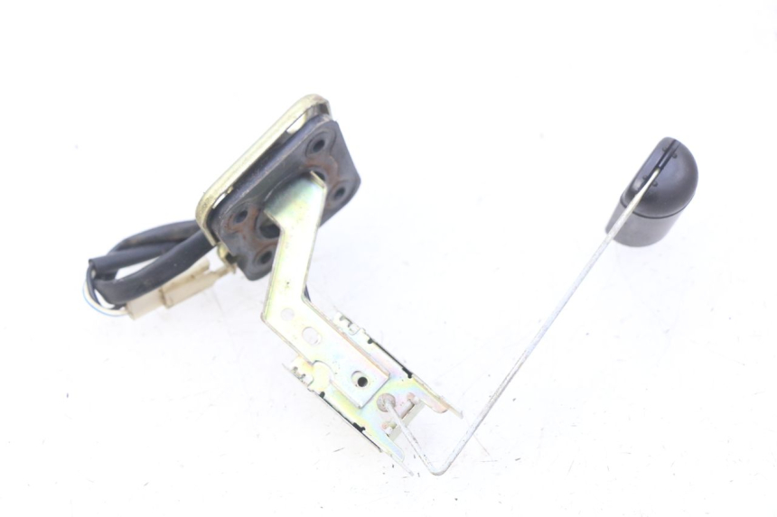 photo de JAUGE RESERVOIR ESSENCE RIDE RACE GT 2T 50 (2012 - 2017) - Zoom état d’usage