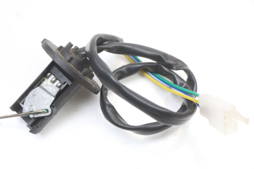 photo de JAUGE RESERVOIR ESSENCE TNT MOTOR ROMA 10' 4T 50 (2019 - 2022) - Détail de la pièce