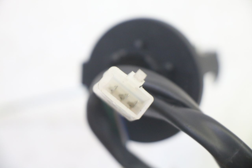 photo de JAUGE RESERVOIR ESSENCE TNT MOTOR ROMA 10' 4T 50 (2019 - 2022) - Autre angle de vue