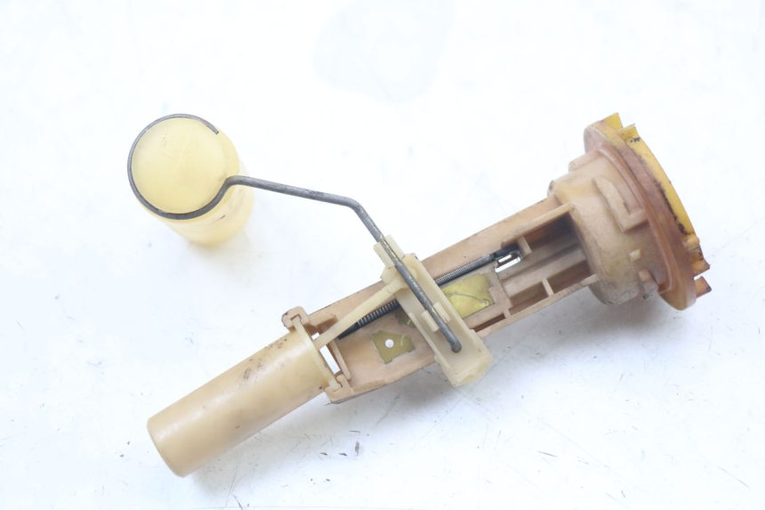 photo de JAUGE RESERVOIR ESSENCE GILERA RUNNER LC 50 (1997 - 1998) - Vue principale