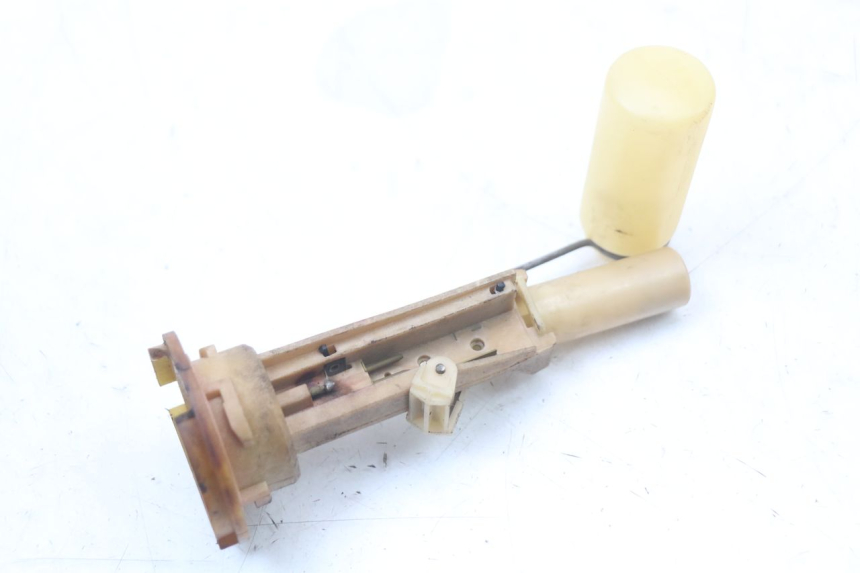 photo de JAUGE RESERVOIR ESSENCE GILERA RUNNER LC 50 (1997 - 1998) - Détail de la pièce