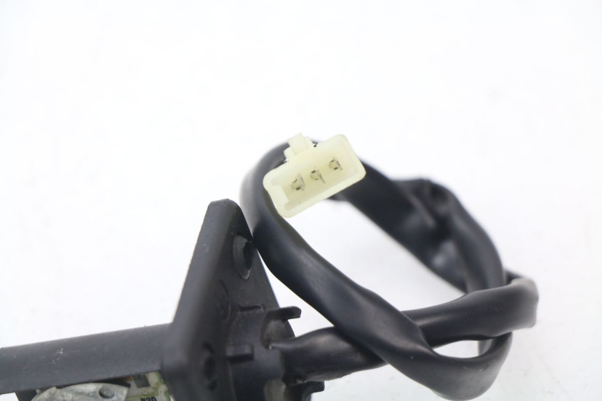 photo de JAUGE RESERVOIR ESSENCE JM MOTORS SC 4T 50 (2018 - 2021) - Autre angle de vue